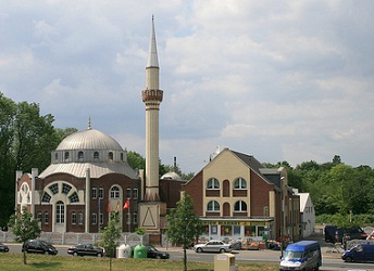 „Ich habe mich mit meinem Kopftuch nie anders gefühlt!“