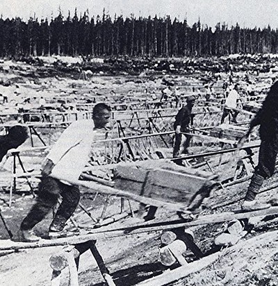 Gulag-Insassen bei Arbeit am Weißmeer-Ostsee-Kanal: Welche Anerkennung erfahren die Opfer der Diktaturen?