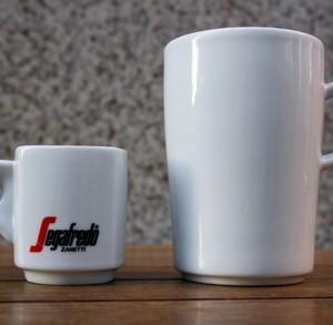 Übersetzung: Enfim em casa... não? (Endlich zu Hause... oder?)